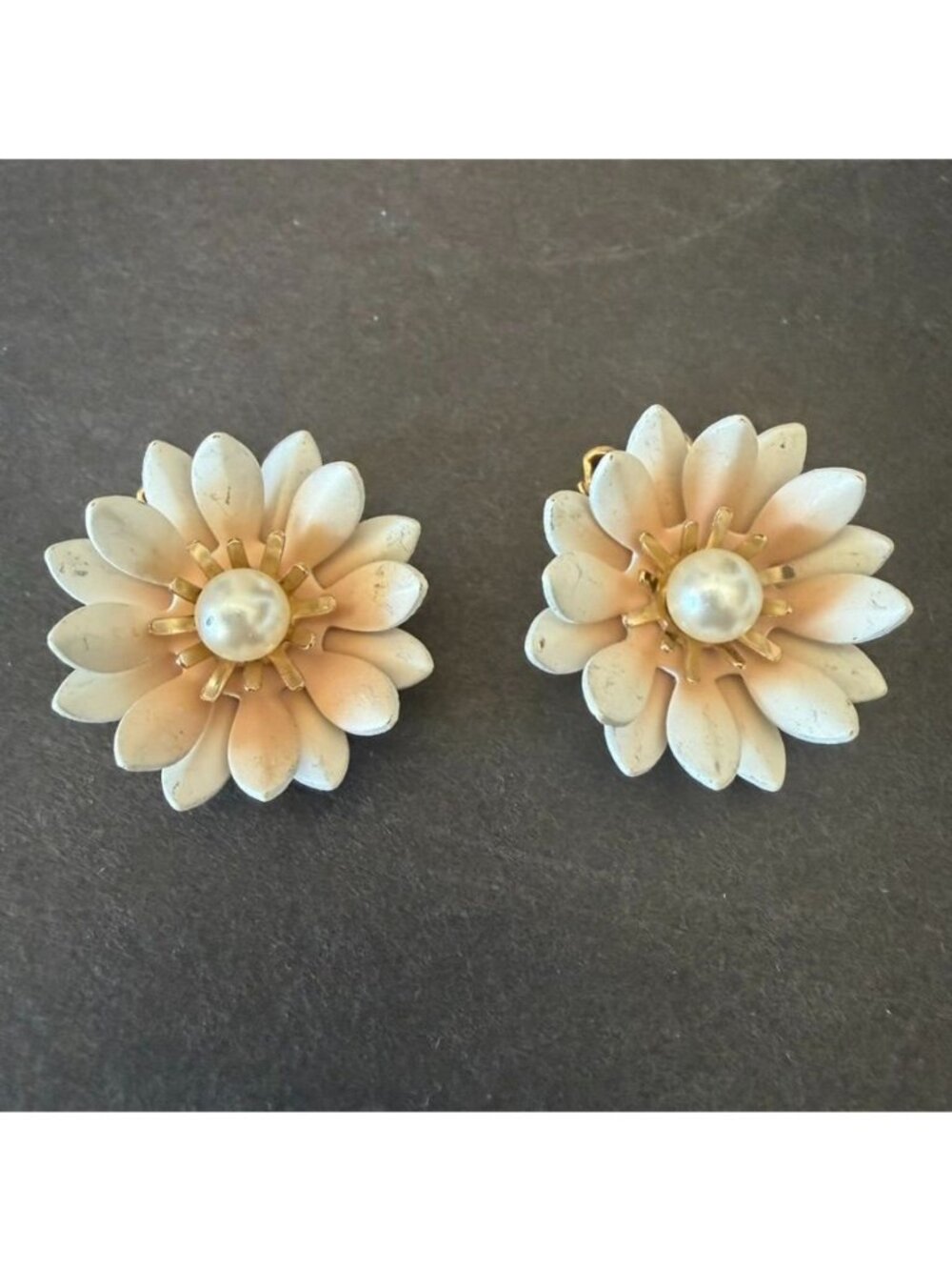 Vintage Coro Multi-Tiered Daisy Clip-On Earrings With Faux Pearl Center 1960s